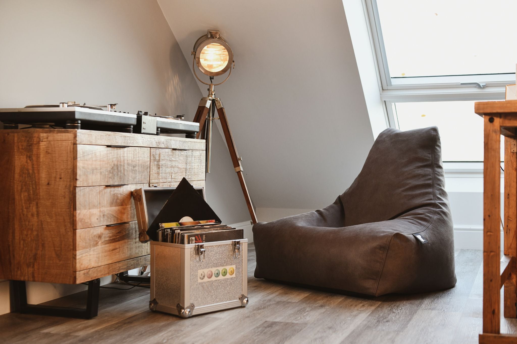 Extreme Lounging Mighty B-Bag Slate Luxury Indoor